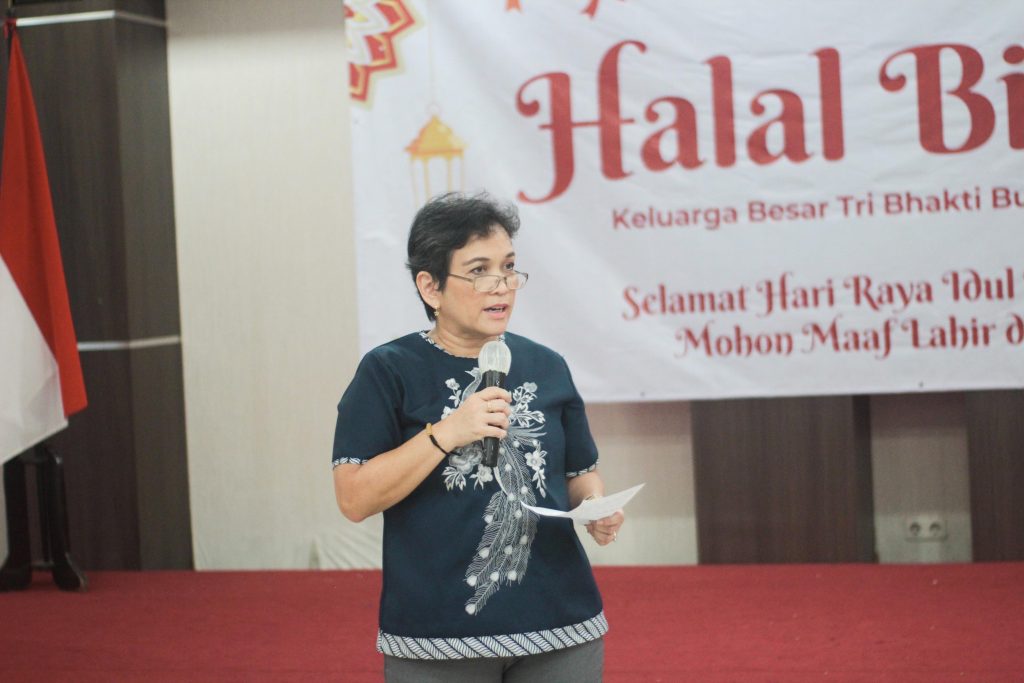 Sambutan dari Helen Irawati TObing yang merupakan Pengawas Yayasan Prima Bina Bangsa