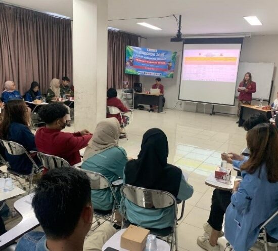 Rapat Koordinasi Mahasiswa BEM Tri Bhakti Buisness School