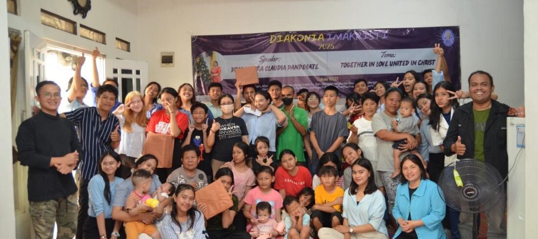 Foto Bersama Diakonia IMAKRISTI Tri Bhakti Business School Irvan F.C.Oentoeng, SE., MM