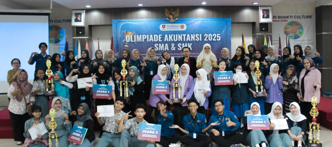 Olimpiade Akuntansi 2025 SMA & SMK Foto Bersama Dr. Sofia Maulida, SE., MM., Lembah Dewi Andini., S.E., M.Ak., Ak., CA. & Dr. Yusuf Faisal., SE.I., M.Ak., M.E