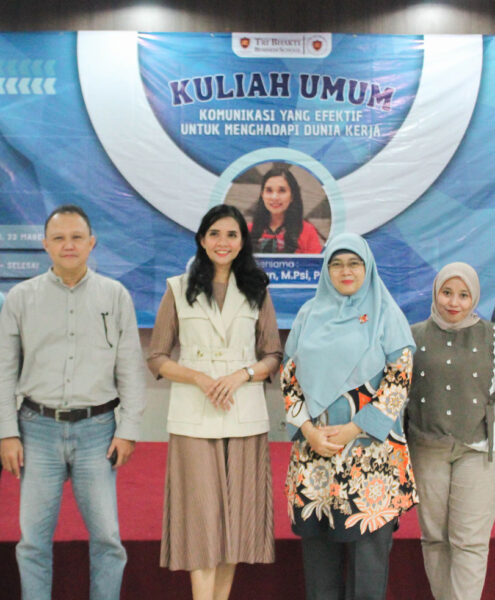 Foto bersama Felisitas Kaban, M.Psi., Psikolog, Dr. Eddy Setyanto, S.Sos., M.Si., Ir. Prillia Haliawan, MM., CQAP, Dr. Sofia Maulida, SE., MM. Lembah Dewi Andini., S.E., M.Ak., Ak., CA., Frengki Panangian, S.Kom., MM.