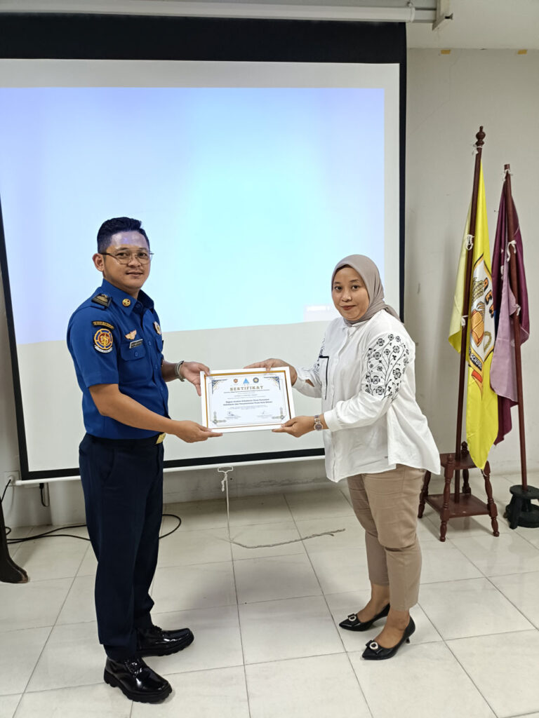 Workshop Mitigasi dan Evakuasi Bencana Kebakaran Dinas Pemadam Kebakaran Kota Bekasi bersama