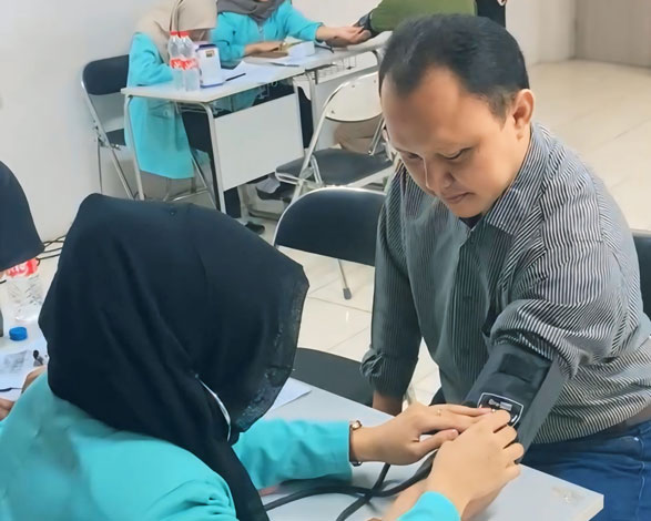 Medical Check Up Tri Bhakti Business School Kampus Bekasi Puskesmas Sepanjang Jaya Ir. Prillia Haliawan, MM., CQAP