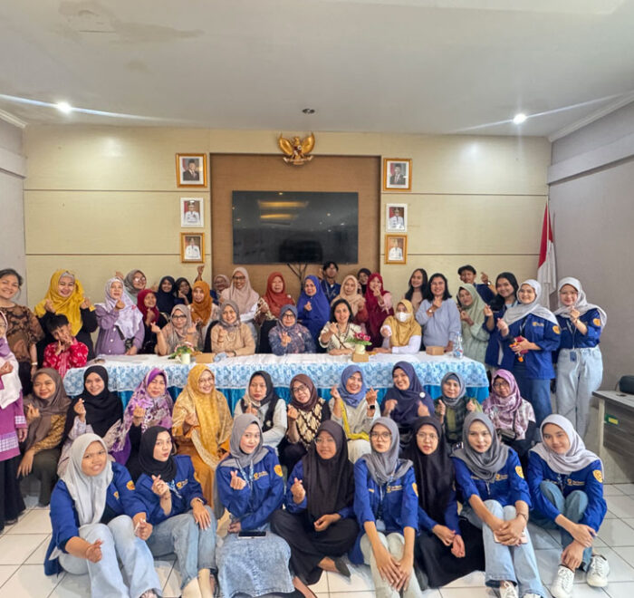 Keri Boru Hotang. S.E., M.Ak, Nia Aminah Kurniawati, A.P., S.IP., M.Si.,