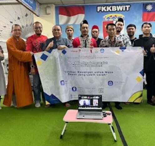 Tainan Taiwan Pengabdian Kepada Masyarakat
