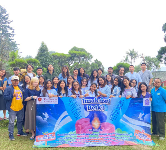 Retreat IMAKRISTI 2025 Menjadi Generasi Pendobrak yang Membawa TerangIrvan F.C.Oentoeng, SE., MM Pdt. Glen Imanuel Sanjaya, S.Th. dan Pdm. David Ibob Kristianus, S.Th.