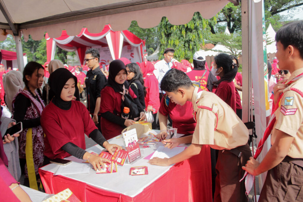 jalan sehat kecamatan rawalumbu
