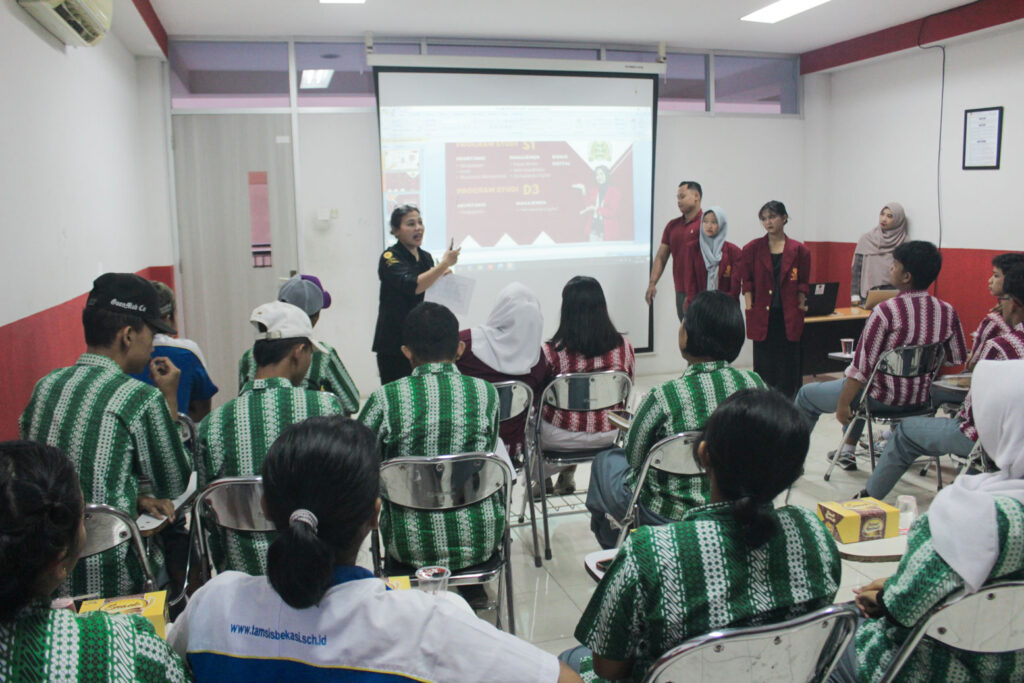 SMK Taman Siswa kampus bekasi tri bhakti Public Speaking
