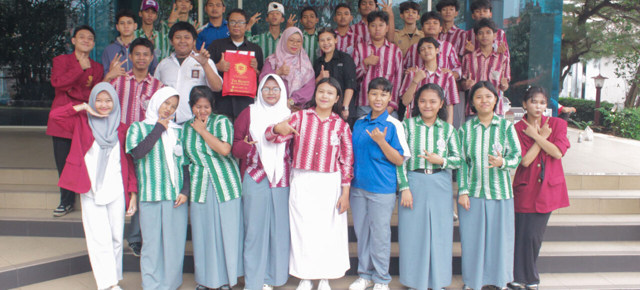 SMK Taman Siswa kampus bekasi tri bhakti Public Speaking