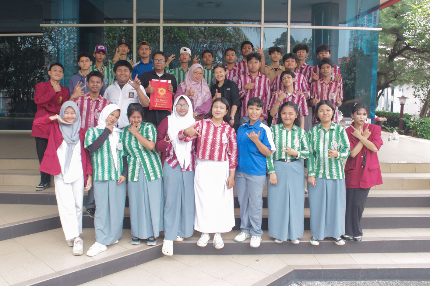 SMK Taman Siswa kampus bekasi tri bhakti Public Speaking