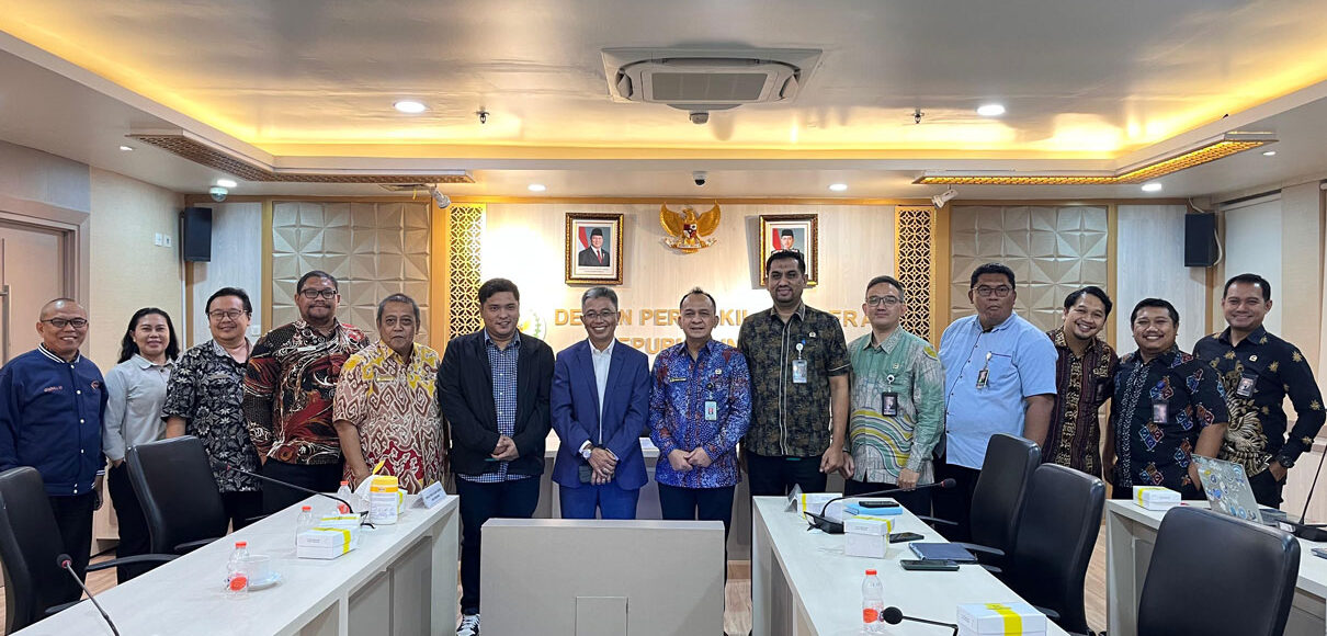 DPD RI Frengki Panangian, S.Kom., M.M., Ketua Program Studi Bisnis Digital Tri Bhakti Business School