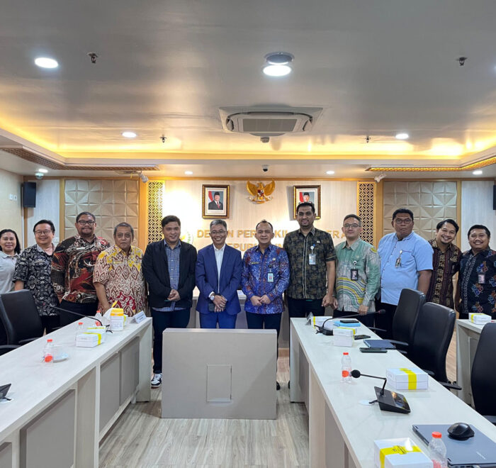 DPD RI Frengki Panangian, S.Kom., M.M., Ketua Program Studi Bisnis Digital Tri Bhakti Business School