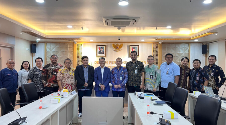 DPD RI Frengki Panangian, S.Kom., M.M., Ketua Program Studi Bisnis Digital Tri Bhakti Business School