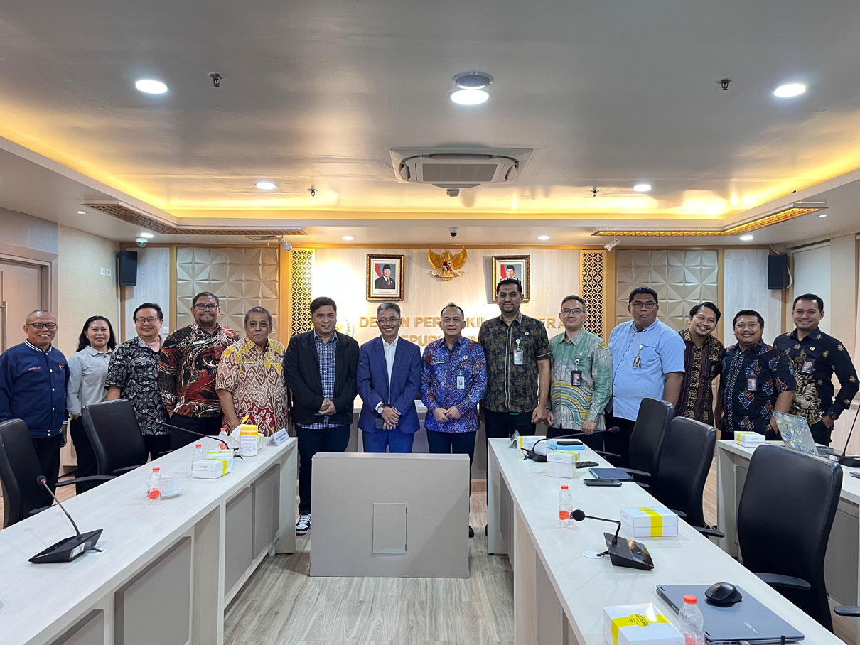 DPD RI Frengki Panangian, S.Kom., M.M., Ketua Program Studi Bisnis Digital Tri Bhakti Business School