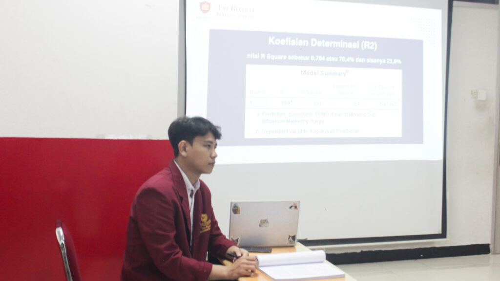 Tri Bhakti Business School  sidang skripsi