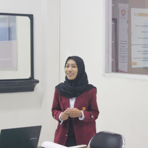 Tri Bhakti Business School sidang skripsi