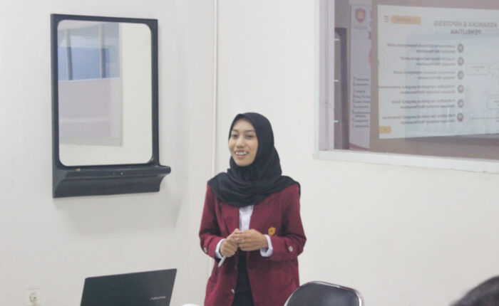 Tri Bhakti Business School sidang skripsi