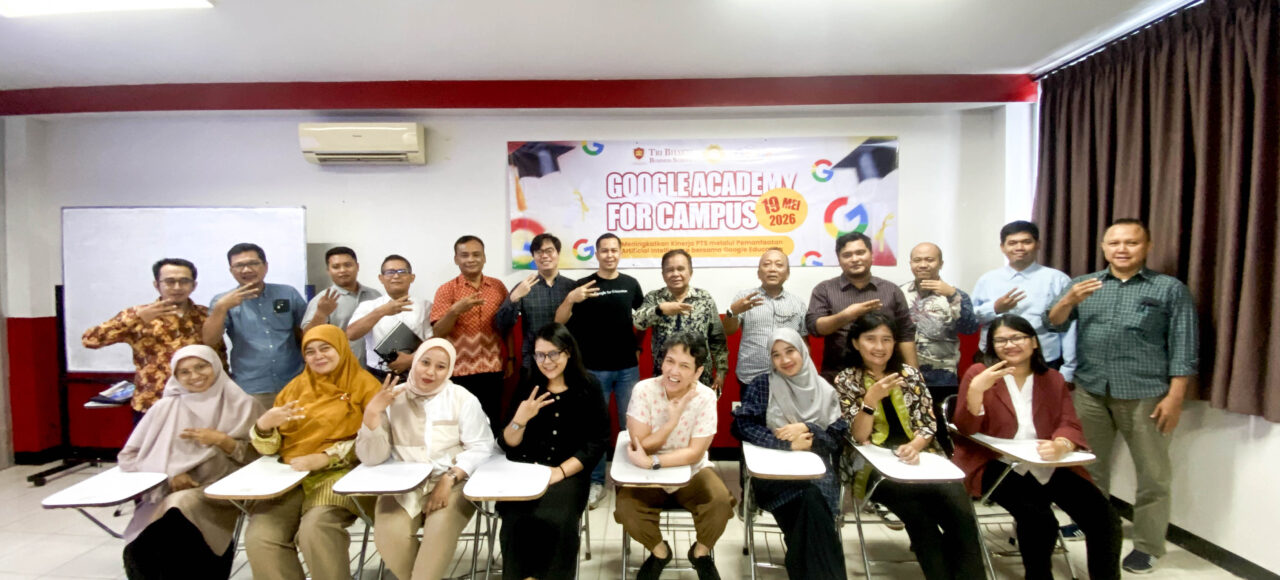 Dosen & Karyawan sedang melaksanakan pelatihan Google AI di Tri Bhakti