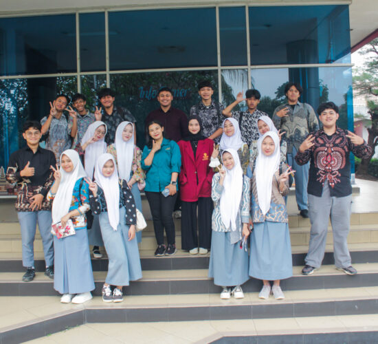 Kunjungan dari SMK Teratai Putih Global 3 ke STIE Tri Bhakti