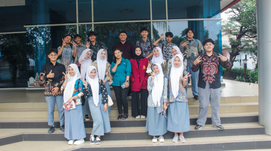 Kunjungan dari SMK Teratai Putih Global 3 ke STIE Tri Bhakti