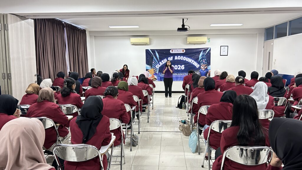 suasana lomba akuntansi di Tri Bhakti
